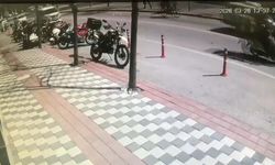 Yolda saçılan parayı esnaf topladı: Sahibine ulaştı