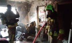 Kahramanmaraş'ta bir ev alevler içinde kaldı!