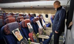 İran heyeti ABD görüşmesine giderken sessiz protesto