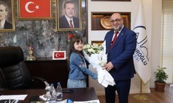 Dulkadiroğlu’nda 23 Nisan’da minik başkan göreve geldi