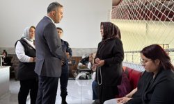 Başkan Hanifi Toptaş saldırıda yaralanan öğrencileri hastanede ziyaret etti