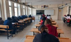 Gençler kitapla yarıştı! EŞİK Projesi’nde okul finalleri tamamlandı