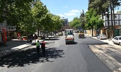 Kahramanmaraş’ta dev asfalt çalışması: İlk durak Cahit Zarifoğlu Caddesi