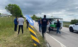 Yürek yakan kaza iki araç hurdaya döndü 2 can kaybı 3 yaralı