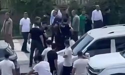 Aile tartışması büyüdü 400 kişi sokağa döküldü