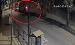 Hatay’da iş makinesine ok gibi saplanan otomobilin genç sürücüsü öldü, 3 kişi yaralandı
