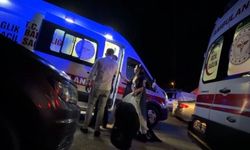 Düğün merasiminde gergin anlar: Gelin ve damat tarafı birbirine girdi