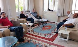 CHP heyeti ve gazetecilerden Mustafa Karaaslan'a ziyaret