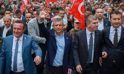 Kulislerde bomba iddia! Özgür Özel'in kuracağı partinin adı konuşuluyor