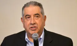 Mahmut Uslu kimdir, neden istifa etti? Fenerbahçe'de sıcak gelişmeler