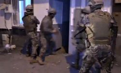 Siber daire düğmeye bastı: 171 kişi için tutuklama kararı