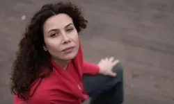 Zeynep Papuççuoğlu Kimdir, Kaç Yaşında, Eşi Kim? Tarık Papuççuoğlu'nun Kızı Zeynep Papuççuoğlu'nun Hayatı