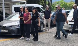 Firari darbecinin ablası yakalandı: FETÖ'den cezaevine girdi