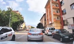 Hiçbir şey olmamış gibi devam etmişti: Plakadan ceza yedi