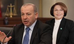 İzzet Özgenç'ten "İhanet belgesi" çıkışı: Işıkları kapatıp açın
