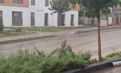 Kahramanmaraş'ta aniden bastıran sağanak şehri teslim aldı