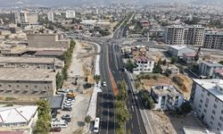 Dulkadiroğlu’nda Lütfi Köker Bulvarı baştan yenilendi