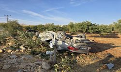 Motosiklete çarptı tarlaya uçtu: 1 ölü 6 yaralı