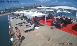 Antalya’da sığ suya balıklama atlayan tatilci öldü