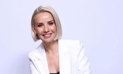 Esra Erol'un yeni mesleği şaşırttı: Sektör mü değiştirdi ?