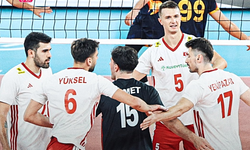 Türkiye-Romanya voleybol maçı kaç kaç bitti? Filenin Efeleri'nin maç sonucu