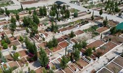 "Ölüm de mi Parayla Oldu?": Mezarlık fiyatlarına vatandaştan tepki