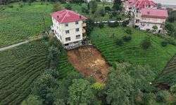 Rize’de Korkutan Heyelan: Toprak Evin Altından Kaydı