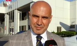 Turhan Çömez Kimdir? Aslen Nereli, Mesleği Ne ve Hangi Partide?