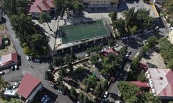 Divanlı Mahallesi’nde asfalt seferberliği sürüyor