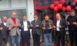Çorum'da iç giyim mağazasına dualı açılış gündem oldu