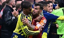 Fenerbahçe Galatasaray Derbisinde Olay Anı: Kerem Aktürkoğlu ve Sallai Tartışması Nasıl Başladı?