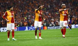 Galatasaray öne geçtiği maçta Barcelona’ya kaybetti