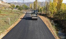 Göksun Çağlayan’da 15 yıllık yol yenileniyor