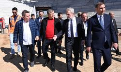 Kahramanmaraş’ın yeni stadyumunu futbolun efsaneleri gezdi