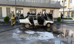 Kahramanmaraş'ta otomobil yangını! Ekipler seferber oldu