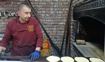 Kahramanmaraş’ta Ramazan bereketi! Fırınlarda çörek mesaisi