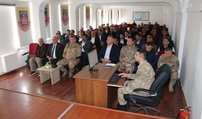 Kahramanmaraş’ta muhtarlara güvenlik eğitimi