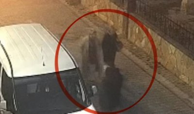 Samsun'da "Bakar mısın" tuzağı: Zinciri kapıp kaçtı, kameraya yakalandı