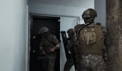 Sahte sitelerle vurgun yapan 14 şüpheli cezaevinde