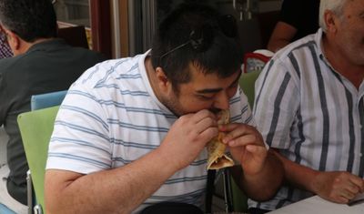Sivas'ta 50 TL'ye lahmacun satan esnafa şikayet yağdı