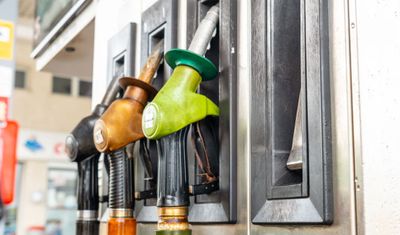 Akaryakıtta fırtına dinmiyor! Motorinden sonra benzine de zam geliyor