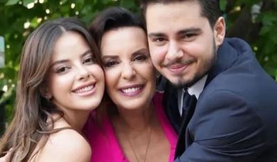 Ezber bozan Kayınvalide-Gelin ilişkisi: Perihan Savaş'tan gelinine "Anne deme" izni!