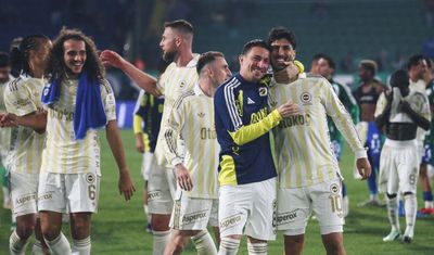 Fenerbahçe Rizespor’u deplasmanda 3-0 yendi