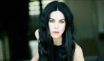 Defne Samyeli'den Instagram'ı sallayan paylaşım