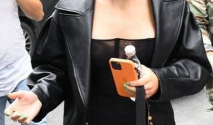 Transparan Serenay Sarıkaya