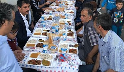 Tekir ve Köseli mahallesi ilk iftarını birlikte açtılar