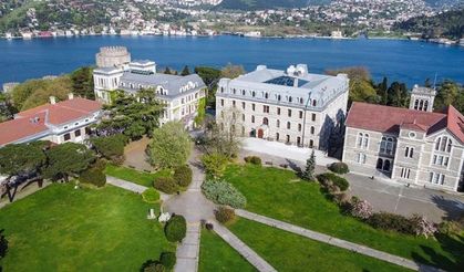 Boğaziçi’nde tepki çeken kriz: Kadın öğrenciler yurttan çıkarıldı