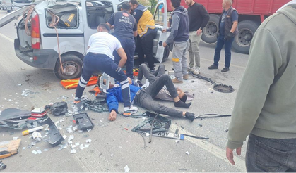 Ehliyetsiz Sürücü Kaldırıma Çarpıp Takla Attı Yaşananlar Facia