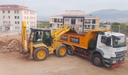Onikişubat Belediyesi’nden aynı anda 17 farklı kırsal mahalleye ulaşım yatırımı
