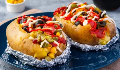 İstanbul'un en lüks semtinde kumpir ve midye yiyen 2 çocuk öld*